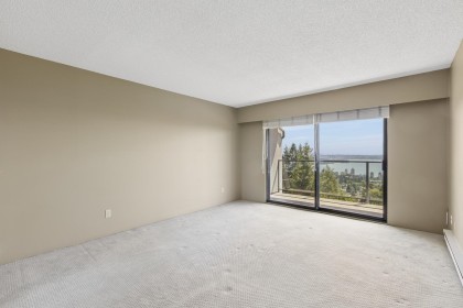 Photo 18 at 8 - 2206 Folkestone Way, Panorama Village, West Vancouver