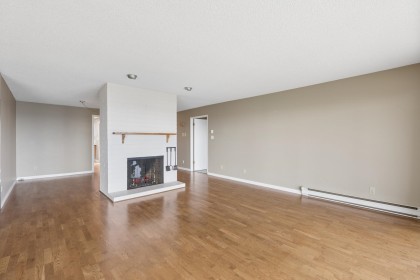 Photo 37 at 8 - 2206 Folkestone Way, Panorama Village, West Vancouver