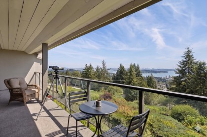 Photo 29 at 8 - 2206 Folkestone Way, Panorama Village, West Vancouver