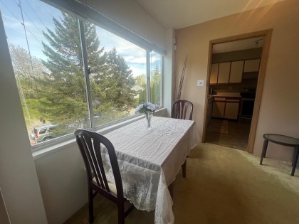 Photo 9 at 475 Orwell Street, Lynnmour, North Vancouver