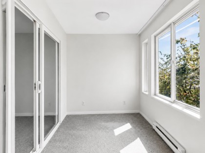 Photo 9 at 208 - 333 E 1st Street, Lower Lonsdale, North Vancouver