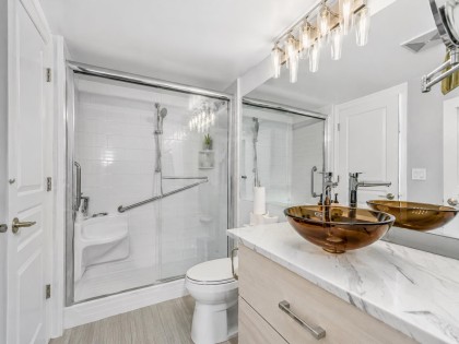 Photo 10 at 208 - 333 E 1st Street, Lower Lonsdale, North Vancouver