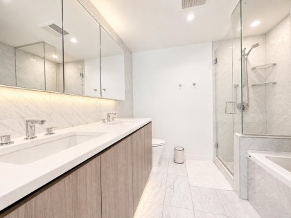 Photo 16 at 2320 - 89 Nelson Street, Yaletown, Vancouver West