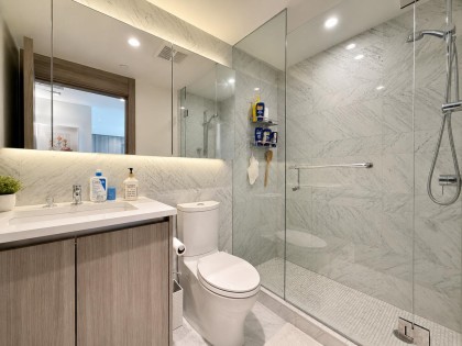 Photo 15 at 2320 - 89 Nelson Street, Yaletown, Vancouver West