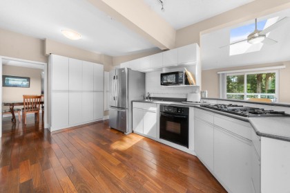Photo 8 at 3920 Delbrook Avenue, Upper Delbrook, North Vancouver