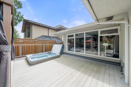 Photo 23 at 1120 Wellington Drive, Lynn Valley, North Vancouver