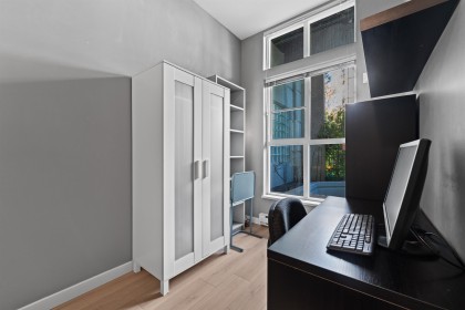 Photo 14 at 102 - 2102 W 38th Avenue, Kerrisdale, Vancouver West
