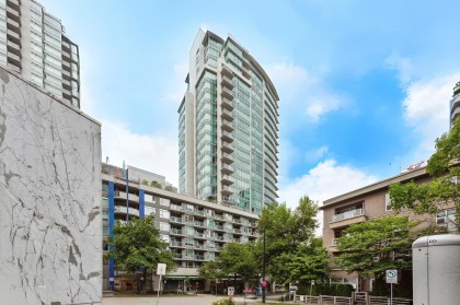 Photo 3 at 1904 - 1616 Bayshore Drive, Coal Harbour, Vancouver West