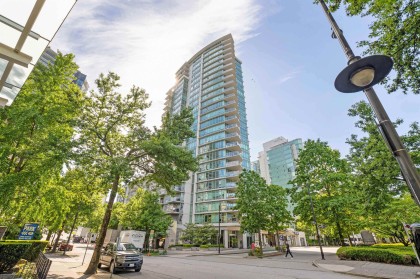 Photo 1 at 1904 - 1616 Bayshore Drive, Coal Harbour, Vancouver West