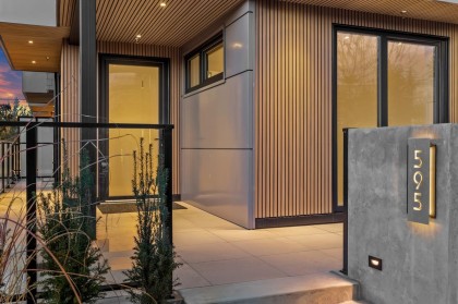 Photo 3 at 595 W 29th Avenue, Vancouver West