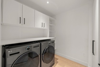 Photo 14 at 595 W 29th Avenue, Vancouver West
