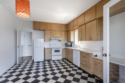 Photo 9 at 150 Panorama Road, Lions Bay, West Vancouver
