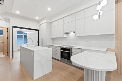 Photo 8 at 1510 W 61st Avenue, South Granville, Vancouver West