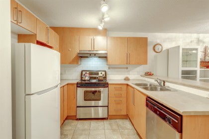 Photo 13 at 208 - 1150 E 29th Street, Lynn Valley, North Vancouver