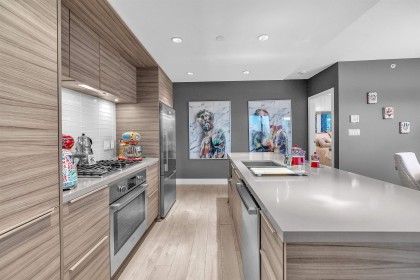 Photo 11 at 1607 - 1550 Fern Street, Lynnmour, North Vancouver