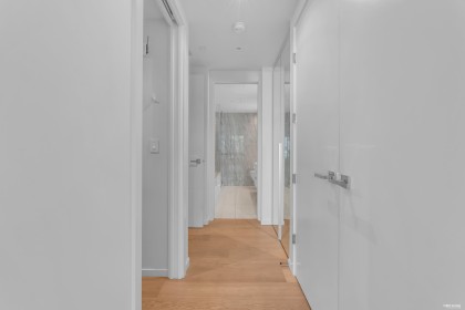 Photo 25 at 214 - 1355 Bellevue Avenue, Ambleside, West Vancouver