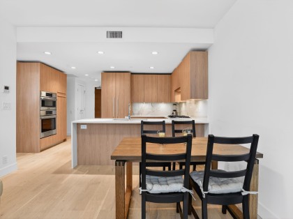 Photo 14 at 604 - 2780 Valley Centre Avenue, Lynn Valley, North Vancouver