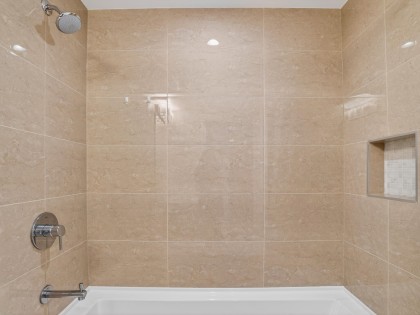 Photo 21 at 604 - 2780 Valley Centre Avenue, Lynn Valley, North Vancouver
