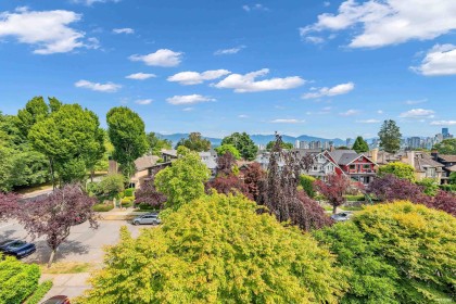 Photo 3 at 1982 Mcnicoll Avenue, Kitsilano, Vancouver West