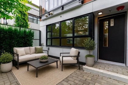 Photo 3 at 11 - 520 W 28th Avenue, Vancouver West