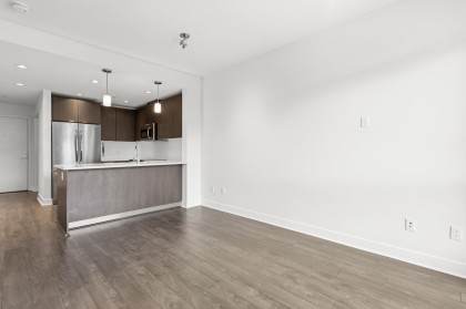 Photo 10 at 511 - 733 W 3rd Street, Harbourside, North Vancouver