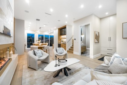 Photo 6 at 2078 W 57th Avenue, S.W. Marine, Vancouver West