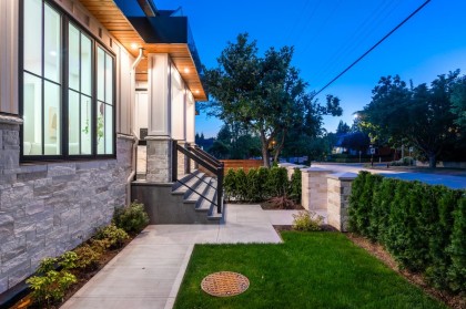 Photo 3 at 2078 W 57th Avenue, S.W. Marine, Vancouver West