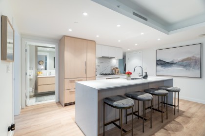 Photo 10 at 706 - 1500 Fern Street, Lynnmour, North Vancouver