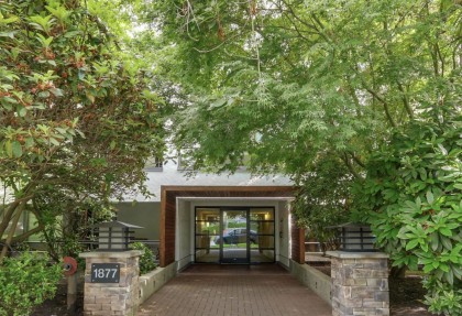 Photo 13 at 302 - 1877 W 5th Avenue, Kitsilano, Vancouver West