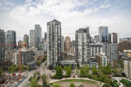 Photo 8 at 2101 - 1188 Richards Street, Yaletown, Vancouver West