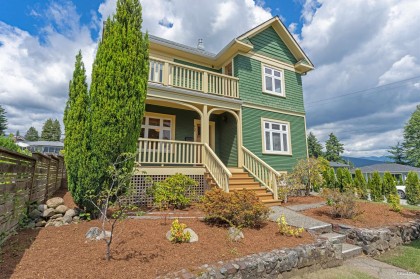 Photo 3 at 848 E 6th Street, Queensbury, North Vancouver