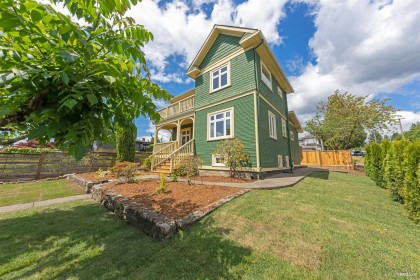 Photo 9 at 848 E 6th Street, Queensbury, North Vancouver