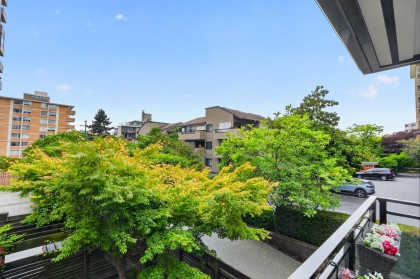 Photo 31 at 206 - 1340 Duchess Avenue, Ambleside, West Vancouver
