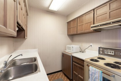 Photo 12 at 305 - 2080 Maple Street, Kitsilano, Vancouver West
