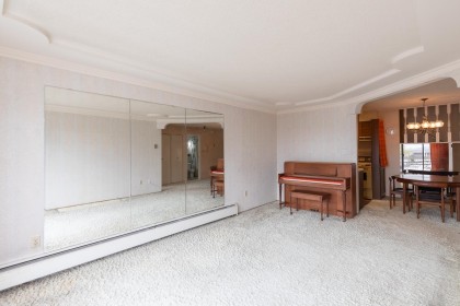 Photo 14 at 305 - 2080 Maple Street, Kitsilano, Vancouver West