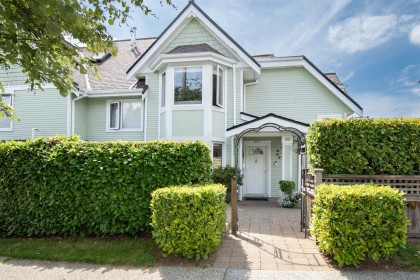Photo 1 at 1015 St. Andrews Avenue, Central Lonsdale, North Vancouver