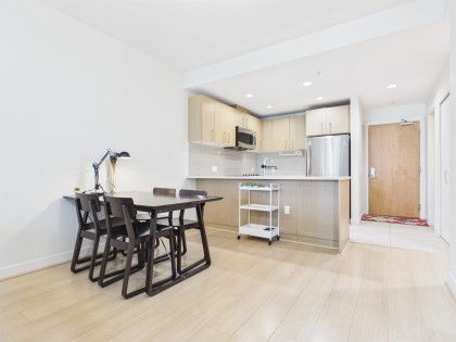 Photo 6 at 303 - 5981 Gray Avenue, University VW, Vancouver West