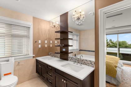 Photo 17 at 1041 W 58th Avenue, South Granville, Vancouver West