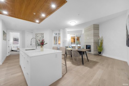 Photo 1 at 101 - 6699 Nelson Avenue, Horseshoe Bay WV, West Vancouver