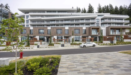 Photo 9 at 208 - 3963 Uplands, Cypress Park Estates, West Vancouver