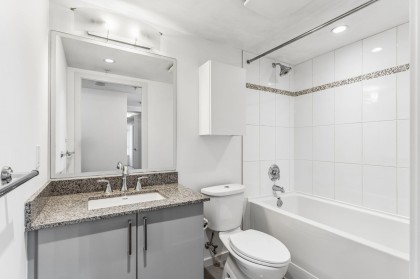 Photo 15 at 503 - 89 W 2nd Avenue, False Creek, Vancouver West