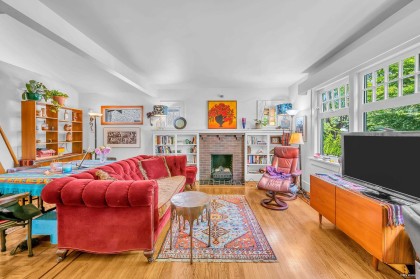 Photo 2 at 3174 W 10th Avenue, Kitsilano, Vancouver West