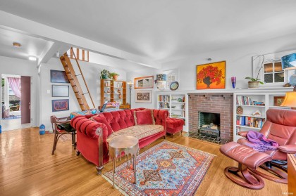 Photo 3 at 3174 W 10th Avenue, Kitsilano, Vancouver West