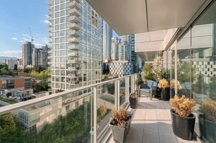 Photo 11 at 1005 - 1480 Howe Street, Vancouver West