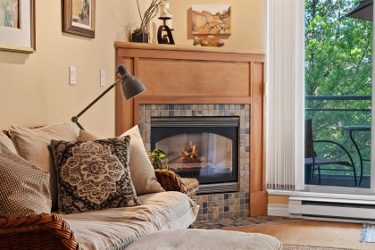 Photo 26 at 302 - 588 16th Street, Ambleside, West Vancouver