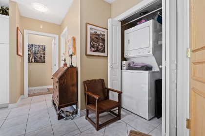 Photo 28 at 302 - 588 16th Street, Ambleside, West Vancouver