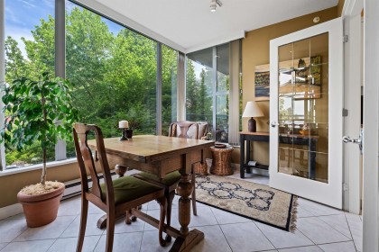 Photo 20 at 302 - 588 16th Street, Ambleside, West Vancouver