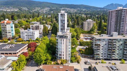 Photo 35 at 302 - 588 16th Street, Ambleside, West Vancouver