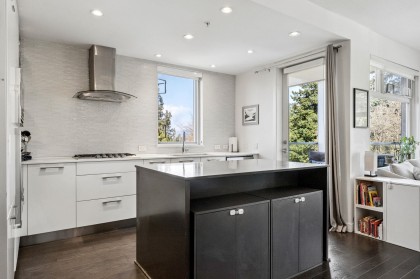 Photo 2 at 509 - 4867 Cambie Street, Cambie, Vancouver West