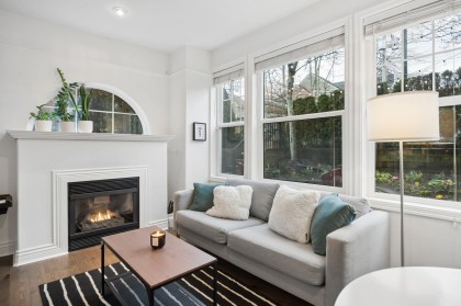 Photo 2 at 978 W 16th Avenue, Cambie, Vancouver West